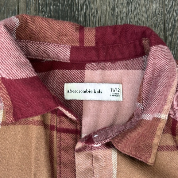 Cute Abercrombie, kids button down - Picture 2 of 2